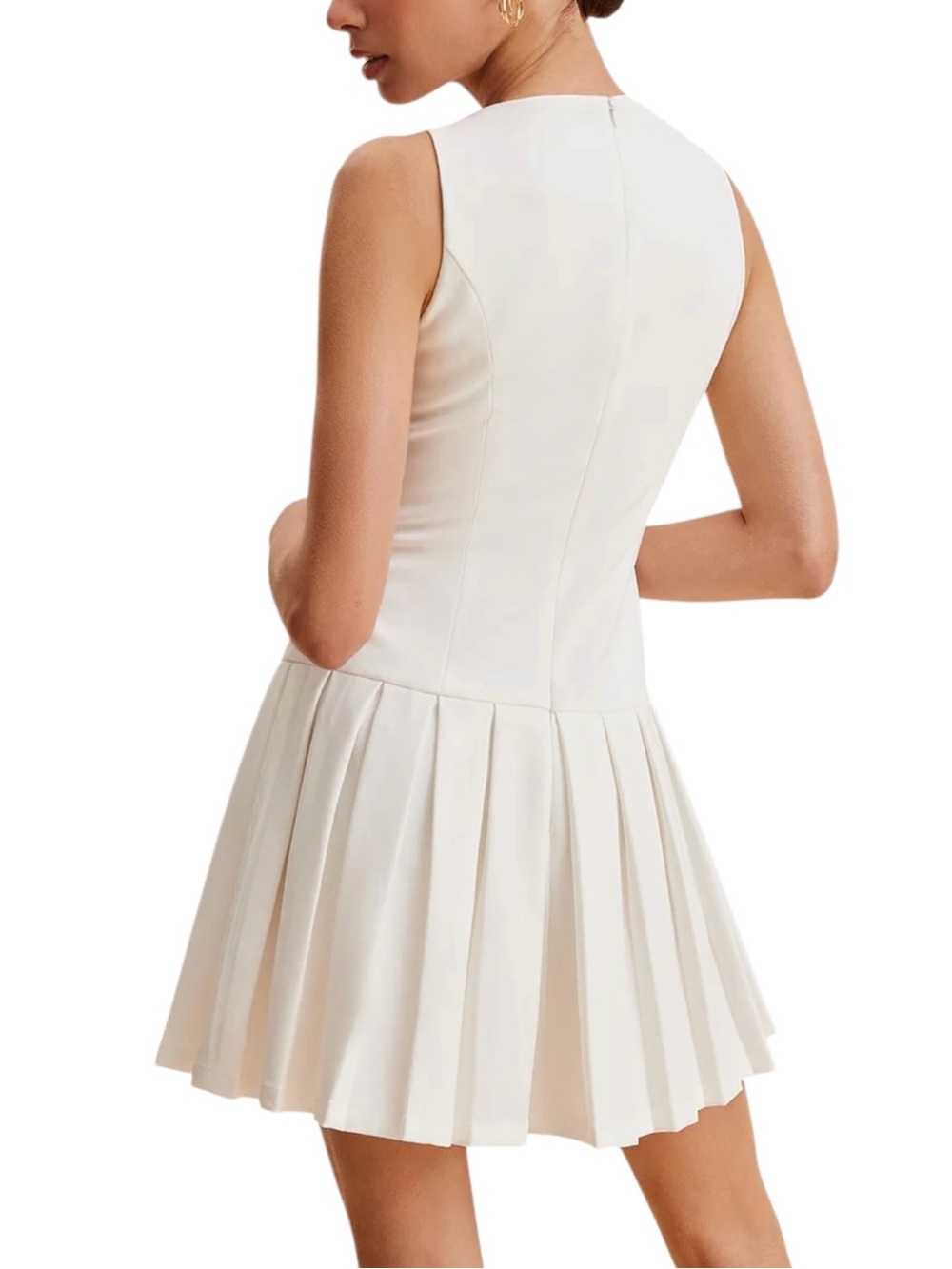 Commense White Pleated Mini Dress Medium NWT Gold Button Sleeveless - Picture 2 of 11